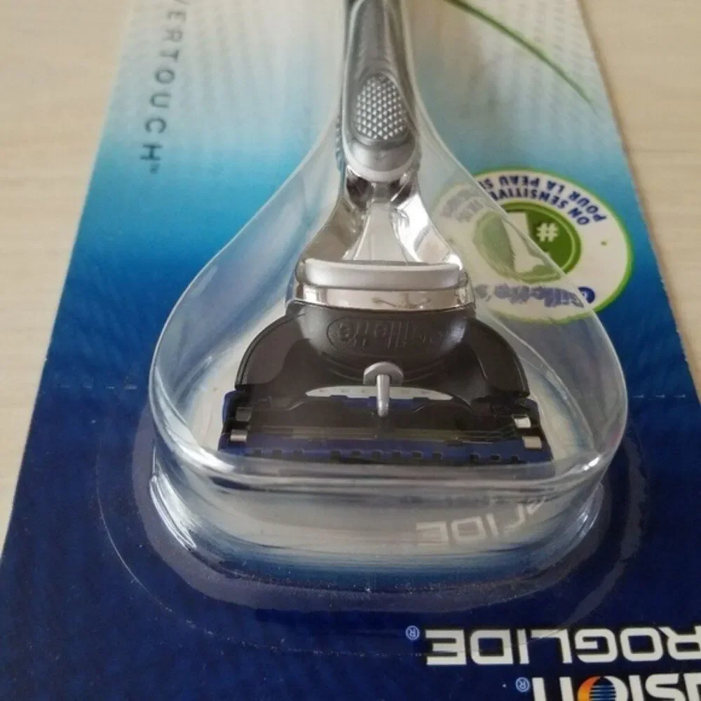 Gillette Fusion Proglide Silvertouch #1 on Sensitive Skin